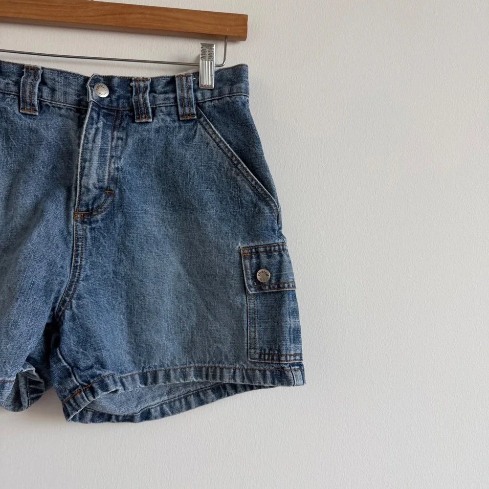 Vintage Riveted by Lee‎ 90s High Rise Denim Shorts with Pockets Size 4